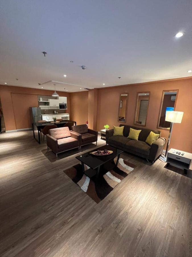 City Park Hotel Residences Taguig Exterior photo